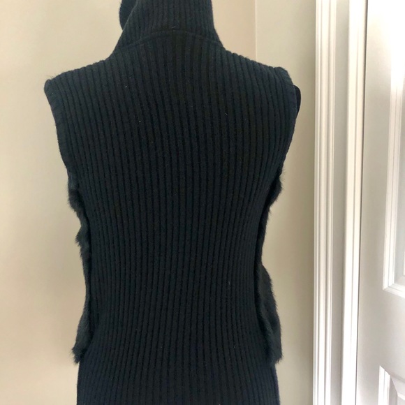 Fur vest - Picture 5 of 8